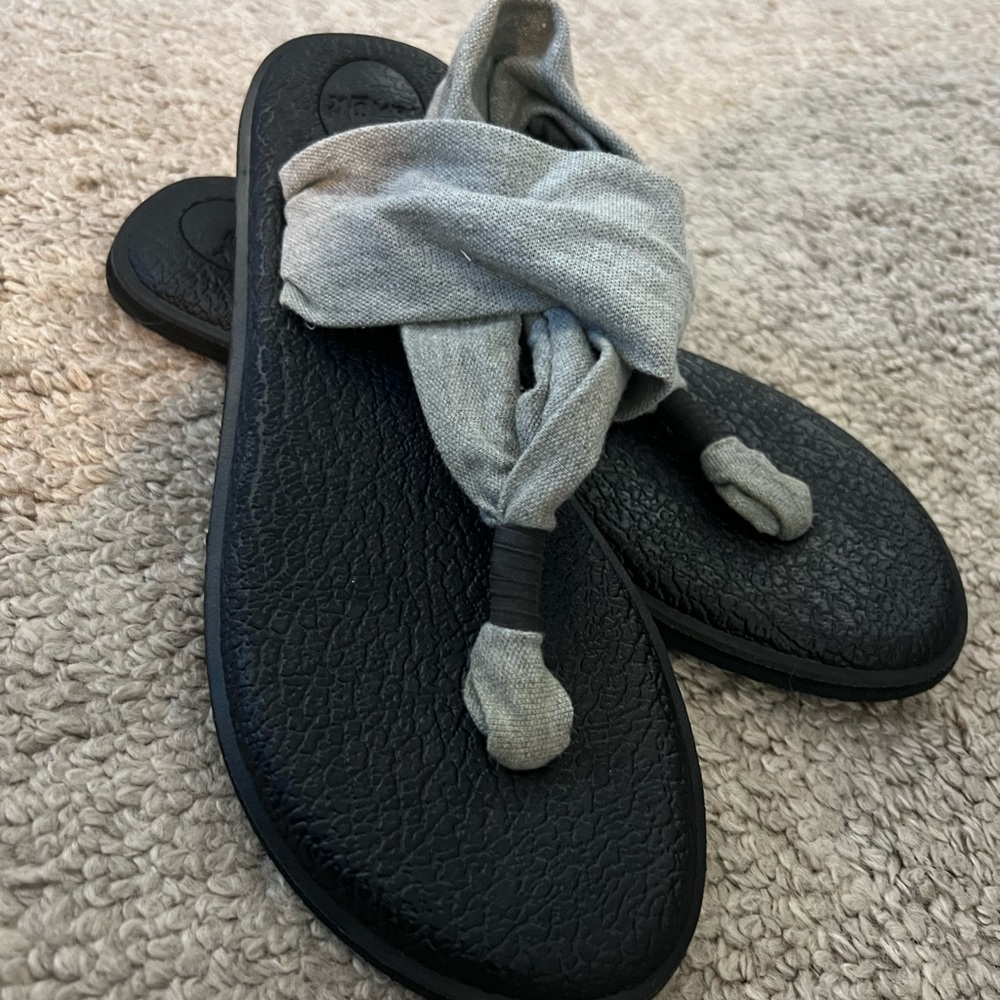 Womens Sanuk Yoga sling sandals